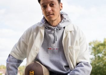 Glamira’nın marka yüzü Mesut Özil oldu