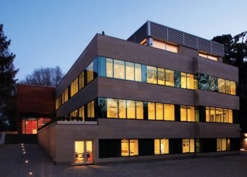 Saran Holding: Aşı olmayan çalışanlarımızla yollarımızı ayıracağız