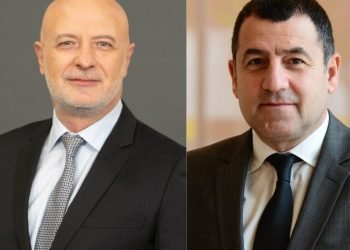Oyak Renault üst yönetiminde bayrak değişimi