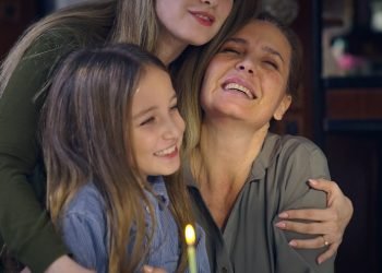 Huawei Türkiye son filminde iletişim teknolojilerinin gelişim hızına vurgu yapıyor