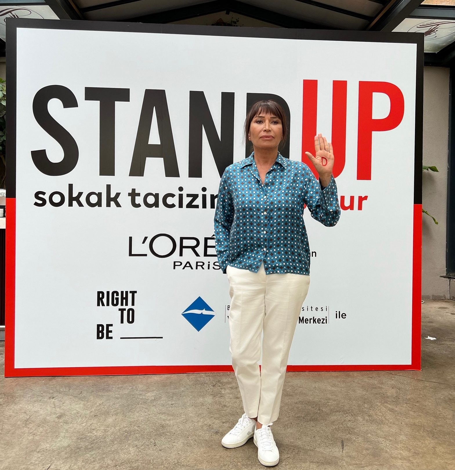 L’Oréal Paris’ten Sokak Tacizine Karşı 5D Hareketi