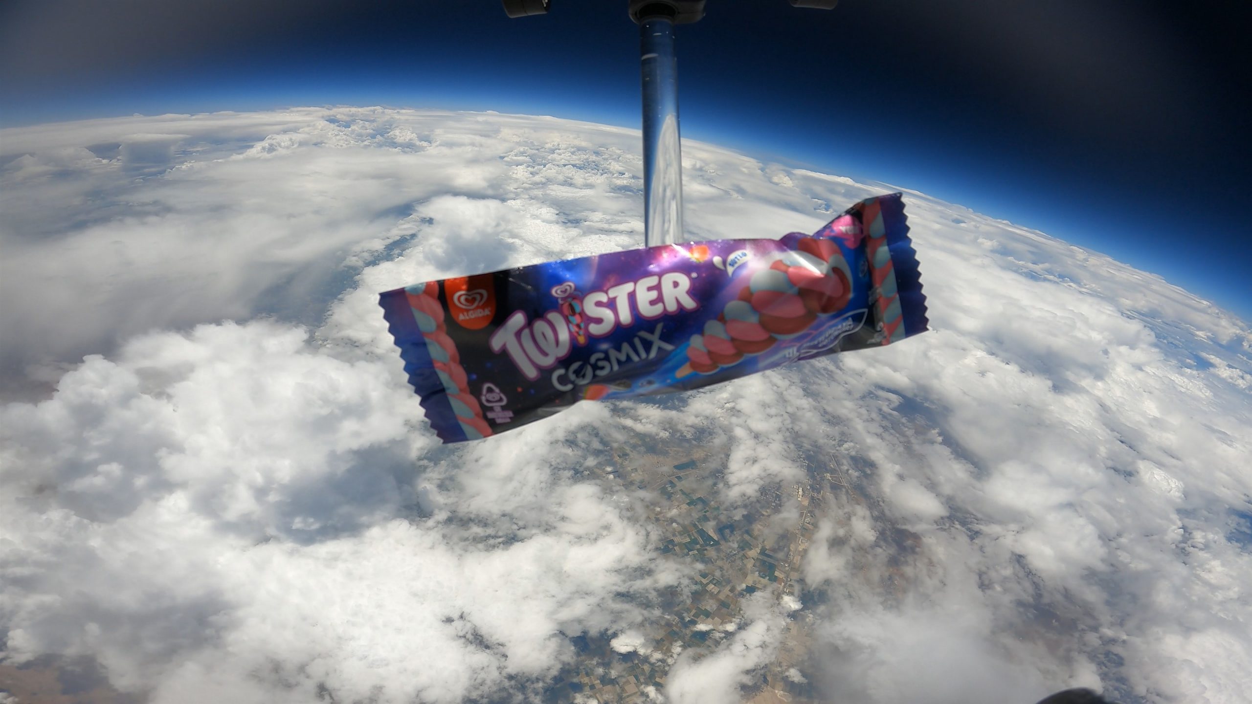 Algida Twister Cosmix’in iletişiminde 360 derece bir kampanyaya imza attı
