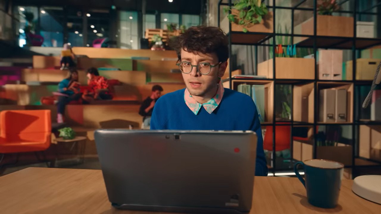 TurkNet’in yeni reklam kampanyası: Onaylamıyorum!