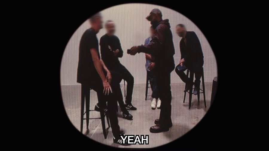 Kanye West, adidas yöneticilerini pornoyla “cezalandırıyor”