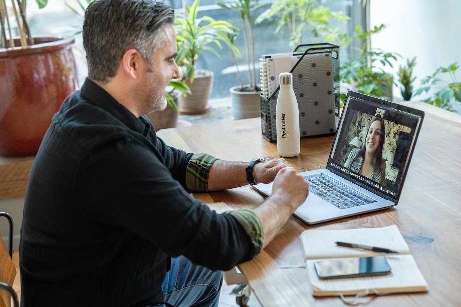 Zoom, platformuna e-posta ve takvim özelliği ekliyor