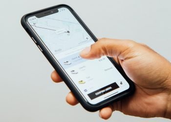 Uber İstanbul’da Geniş Taksi hizmetini başlatıyor