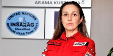 “İş dünyasındaki profesyonellerin gönüllü olarak katılımı çok önemli”