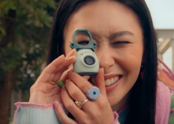 Fujifilm ilk tamamen dijital kamerası Instax Pal’ı tanıttı