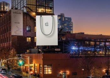 Apple, Noel’i dünya çapındaki şehirlere dev çantalar yerleştirerek kutluyor