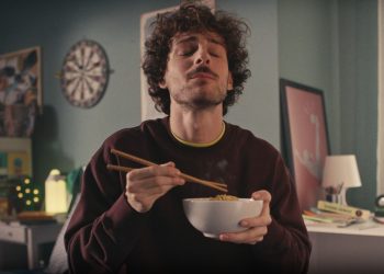 Dudomi reklam filmleri ile ‘sanal değil, gerçek tat’ diyor