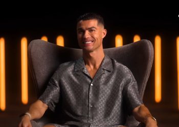 Cristiano Ronaldo, YouTuber oldu: Bir günde 18 milyon aboneye ulaştı!