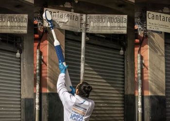 Sensodyne kirli tabelaları parlatıyor