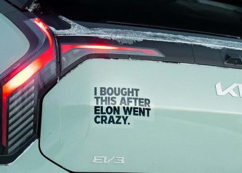 Kia, Elon Musk karşıtı reklamlarla Tesla’yı trolledi!
