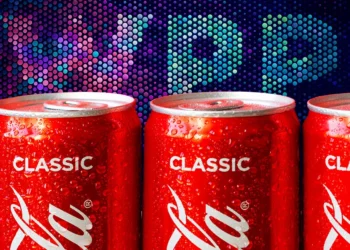 WPP küresel Coca-Cola hesabını elinde tutarak susuzluğunu gideriyor!