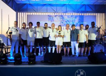 TAYK 30 Ağustos BMW Borusan Otomotiv Kupası’nın sahibi Borusan Racing oldu