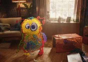 Taika Waititi imzalı Disney’in Noel reklamı, dostluğun büyüsünü anlatıyor