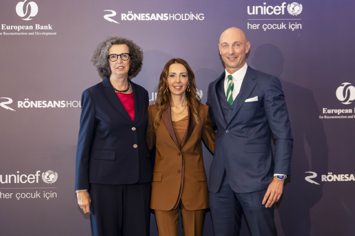 Sağdan Sola (Elisabetta Falcetti , İpek Ilıcak Kayaalp, Paolo Marchi)