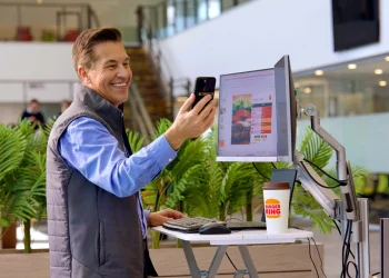 Burger King CEO’su telefon numarasını paylaştı: Müşteriler doğrudan geri bildirim verecek