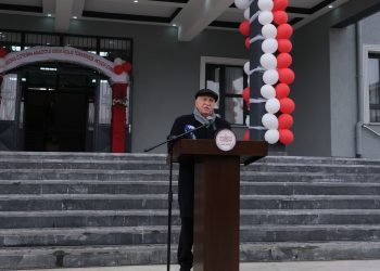 Hatay Hüsnü Özyeğin Anadolu Lisesi eğitime başladı