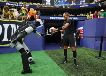 Hyundai, Atlas ile futbolun en büyük sahnesinde robotik gösteri yaptı