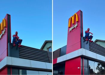 Örümcek Adam, Levent McDonald’s’ta görüldü!
