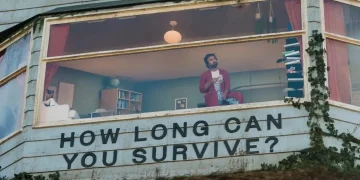 Netflix yeni filmi için bir oyuncuyu üç gün boyunca reklam panosuna kapattı