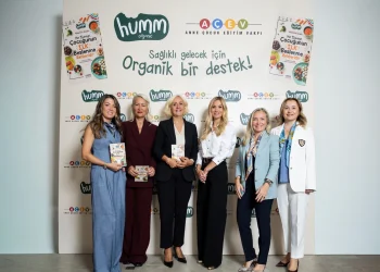 Humm Organic ve AÇEV, 10 bin ebeveyne ücretsiz beslenme rehberi ulaştıracak