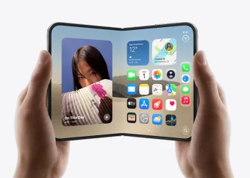 Apple katlanabilir yeni telefonu iPhone Duo’yu tanıttı
