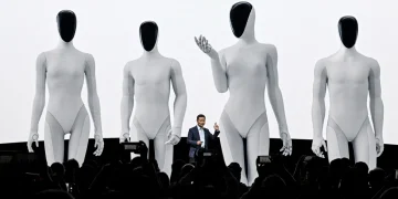 XPENG, humanoid robot IRON için seri üretime hazırlanıyor